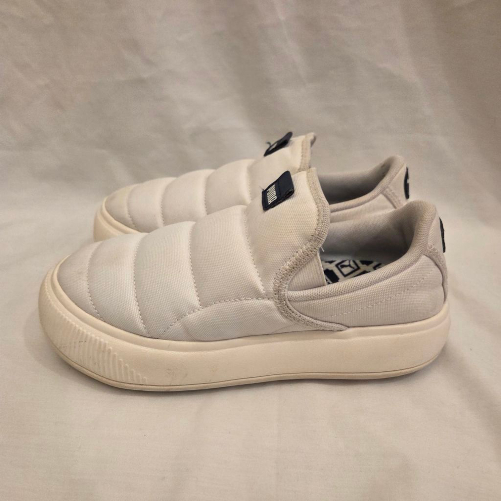 PUMA Womens Mayu Slip On Sneakers size 9